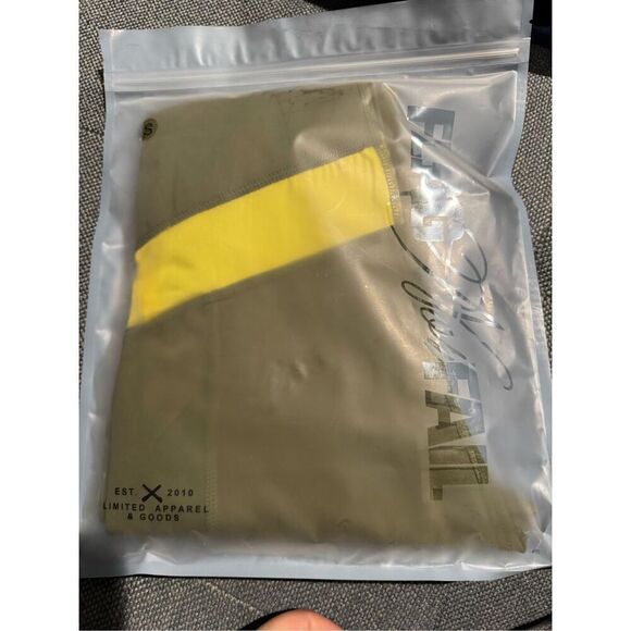 NWT Flag nor Fail Rush leggings olive size small - Picture 7 of 11